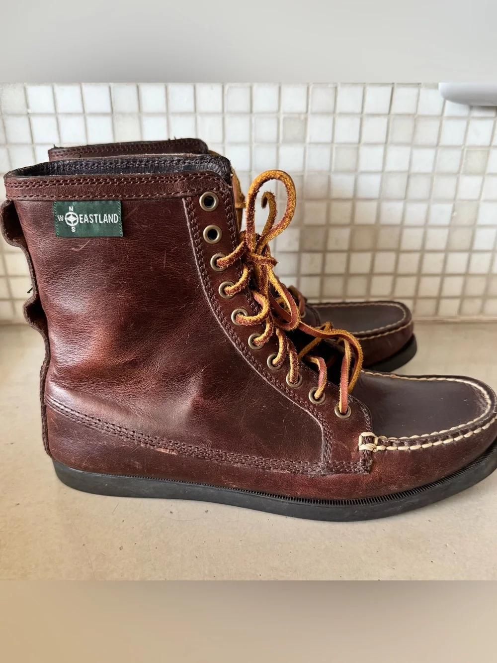 Eastland Vintage Seneca Leather Boots High Laces Women’s 7.5 Dark Brown Preppy